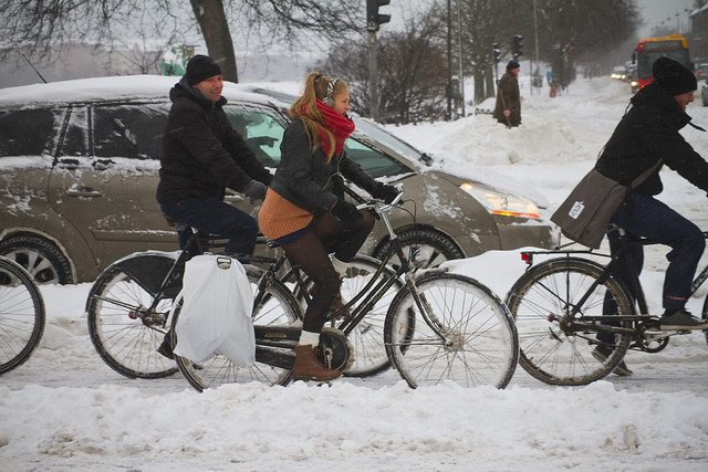 دوچرخه سواری در برف