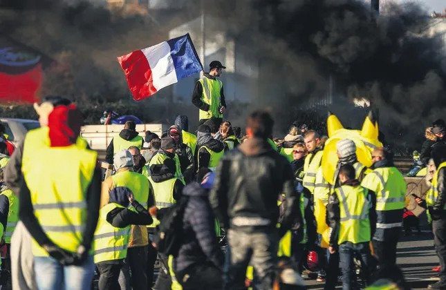 جنبش جلیقه زردها در فرانسه