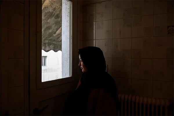 خانه‌های تاریک و بدون برق در افغانستان