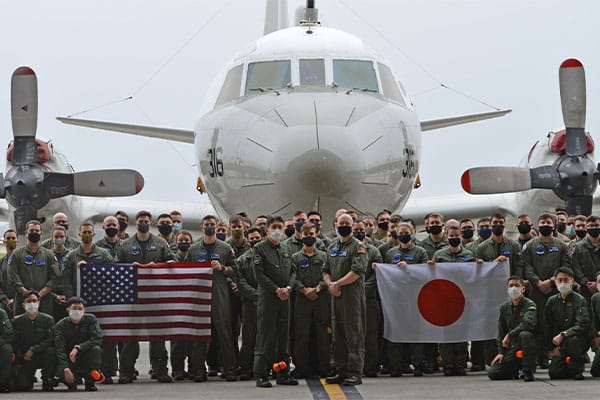 حضور نظامی آمریکا در ژاپن